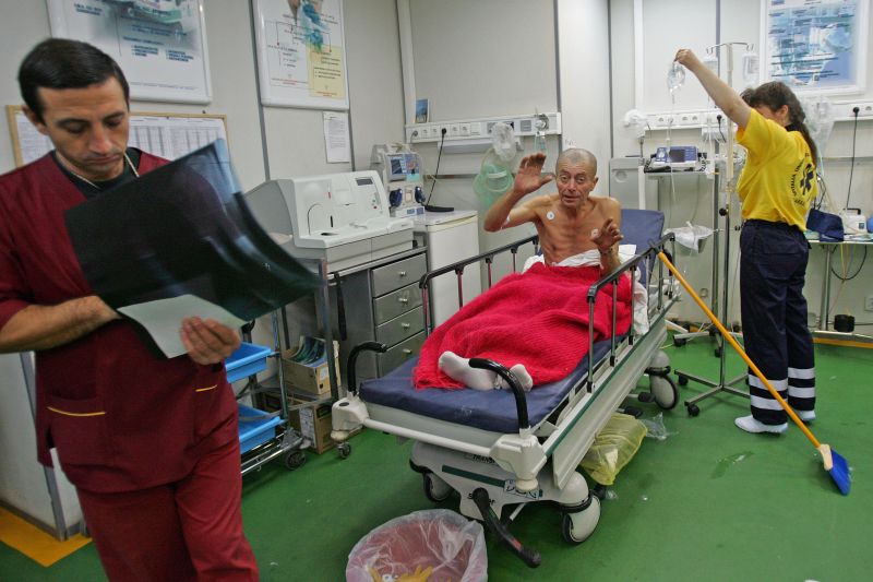 Cine intră în faţă la Urgenţe