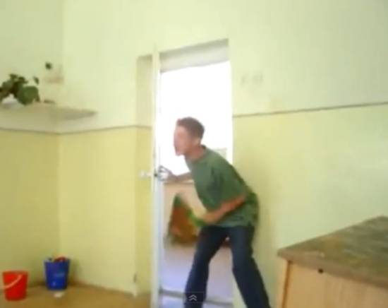 ELEV CU TUPEU INCREDIBIL. Profesoară umilită în faţa clasei| VIDEO