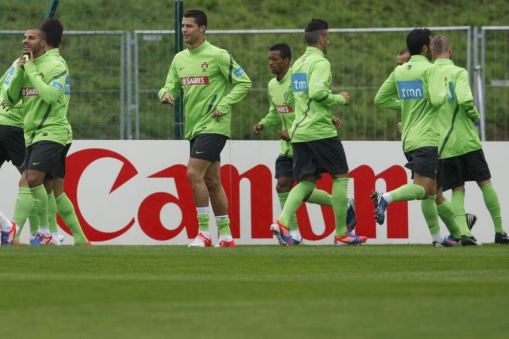 EURO 2012: Cehia - Portugalia 0-1. Ronaldo califică Portugalia în semifinale
