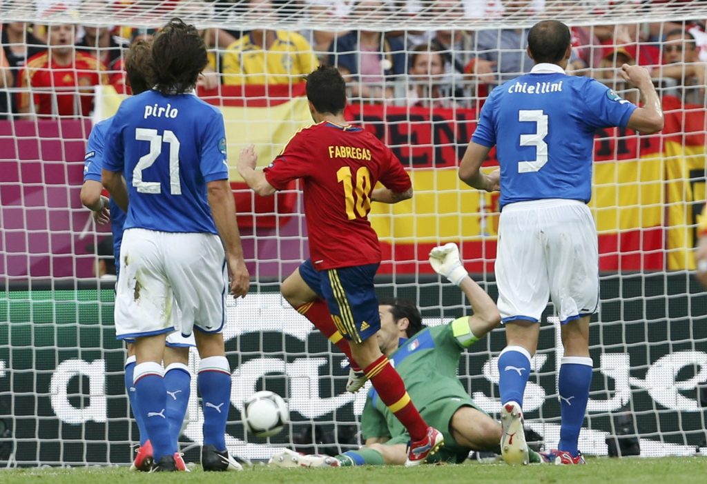 EURO 2012: Spaniolii acuză dur calitatea gazonului de la Gdansk