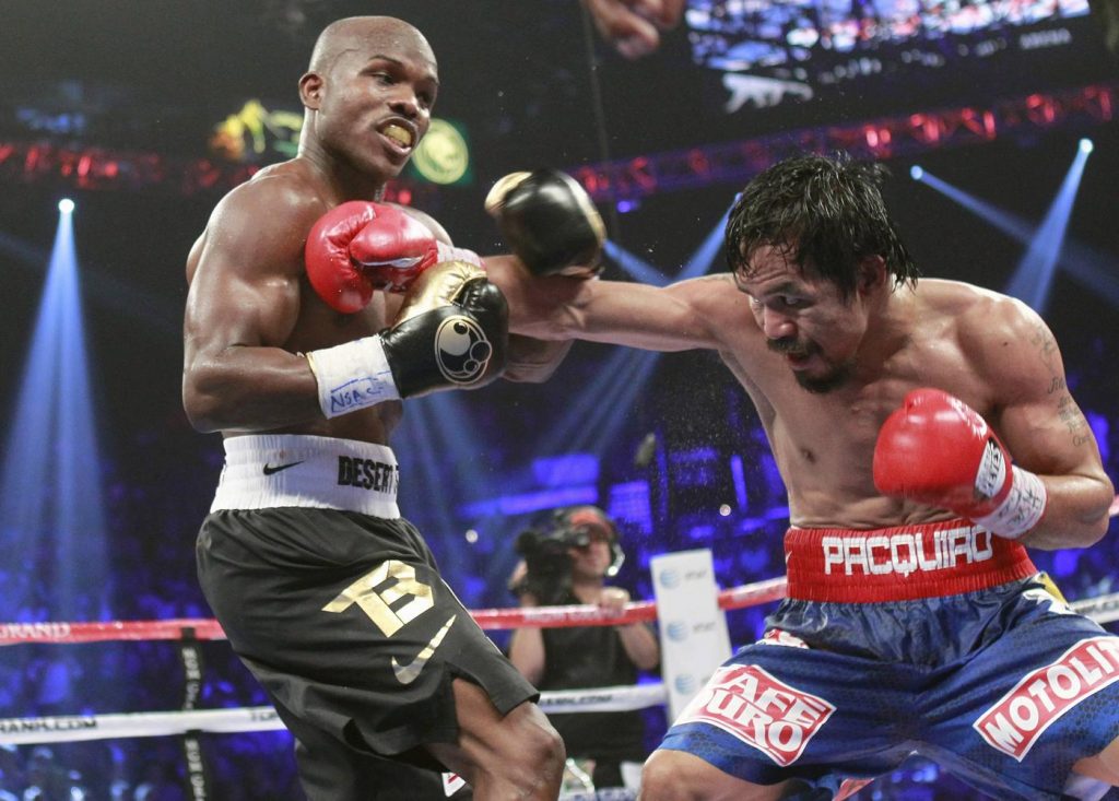 Experţii au hotărât: Pacquiao l-a învins pe Bradley. Titlul rămâne, însă, la Tim