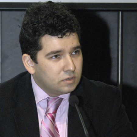 Finanţele vor să stimuleze investiţiile în cercetare-dezvoltare