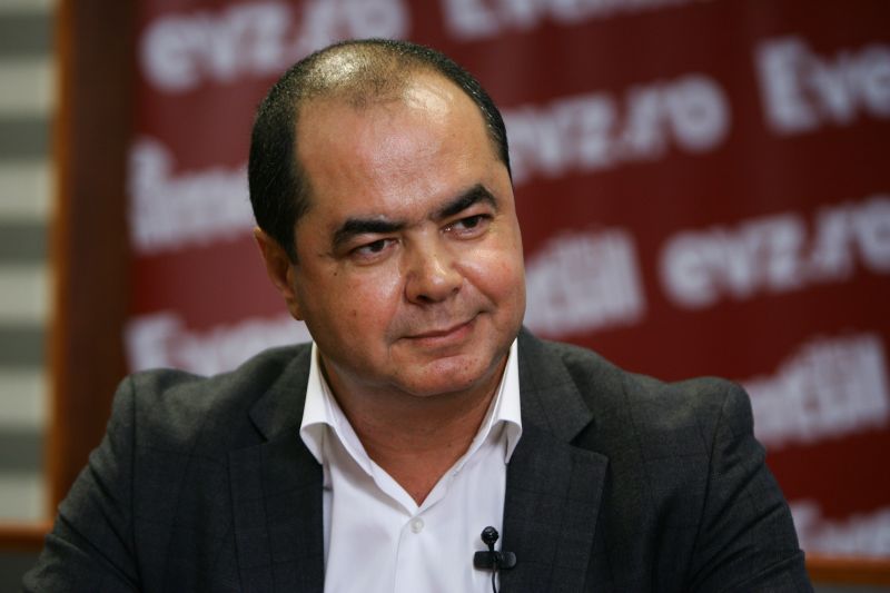 Mihai Stănişoară vrea să candideze la o funcţie de conducere în PDL