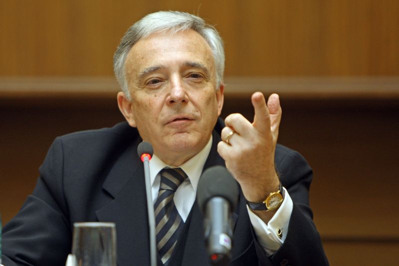 Mugur Isărescu spune ce se întâmplă când pieţele sunt suprareglementate