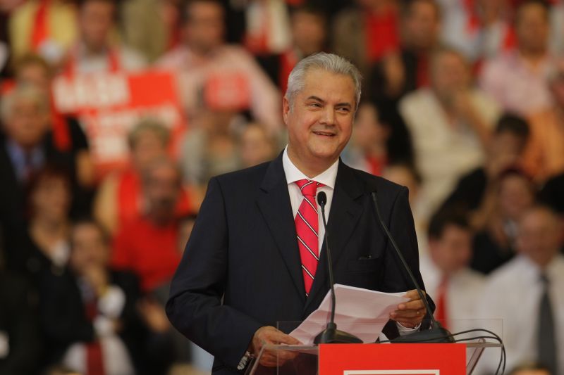 Năstase: "Rezultatul alegerilor de duminică reprezintă sfârşitul unei epoci negre"
