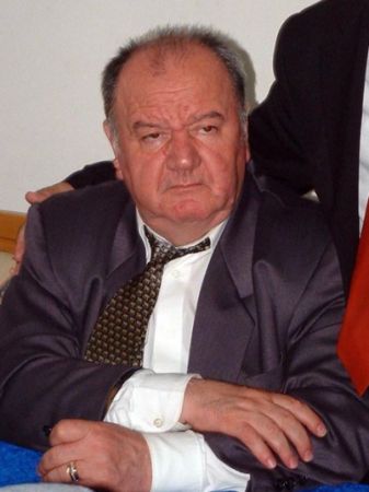 Rectorul Maghiar, iertat de plata a 25 milioane de euro şi cu averea intactă pentru că-i bătrân şi profesor recunoscut
