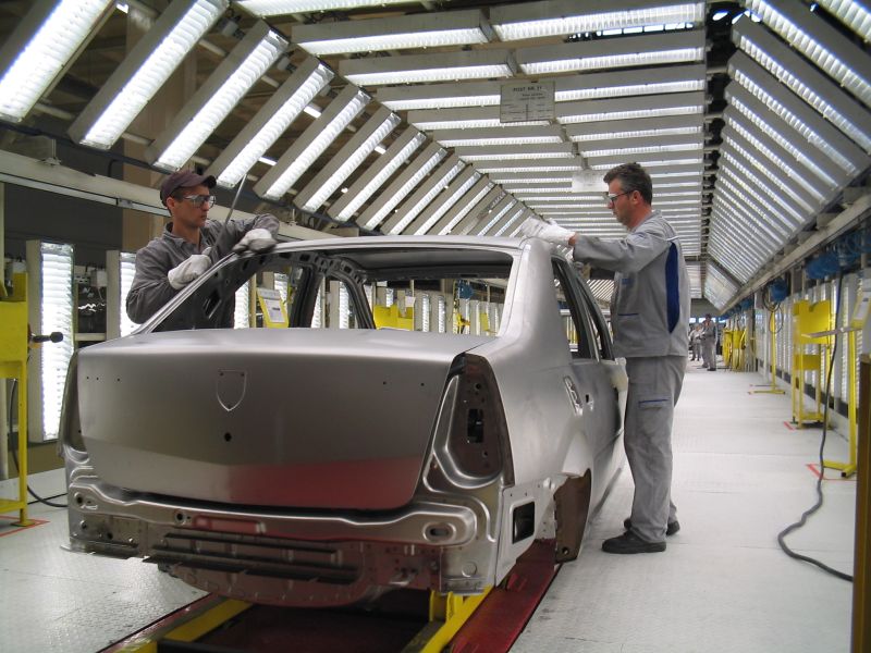 Revigorare a exporturilor în luna aprilie