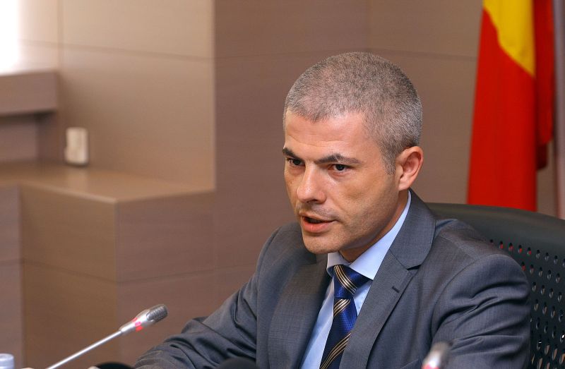 S-a hotărât: Oltchim, la un pas de privatizare, la pachet cu Arpechim. Colosul intră în Administrare Specială