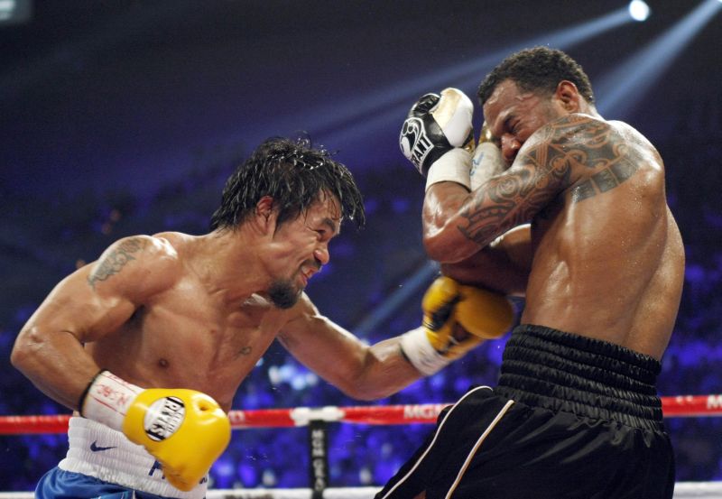 S-a retras "Sugar" Shane Mosley