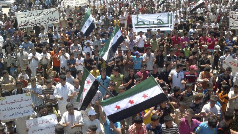 Siria, în prag de război civil