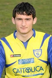 Un atacant albanez, propus la Steaua