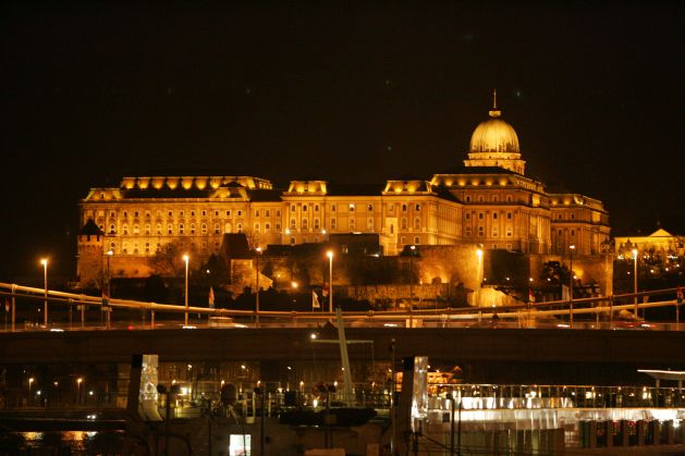 Ungaria renunţă la amendamentele care atacă independenţa băncii centrale