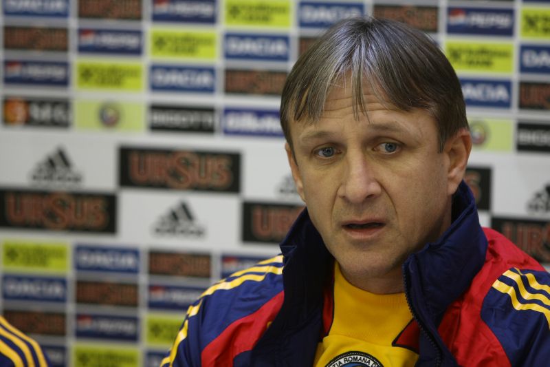 Victorie mare azi pentru Săndoi. România - Slovacia 2-0