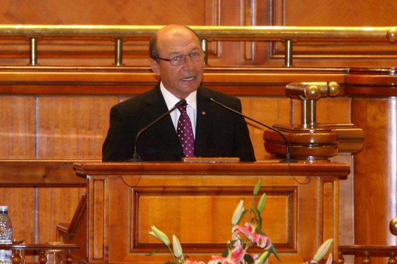 Băsescu, din nou activ pe Twitter