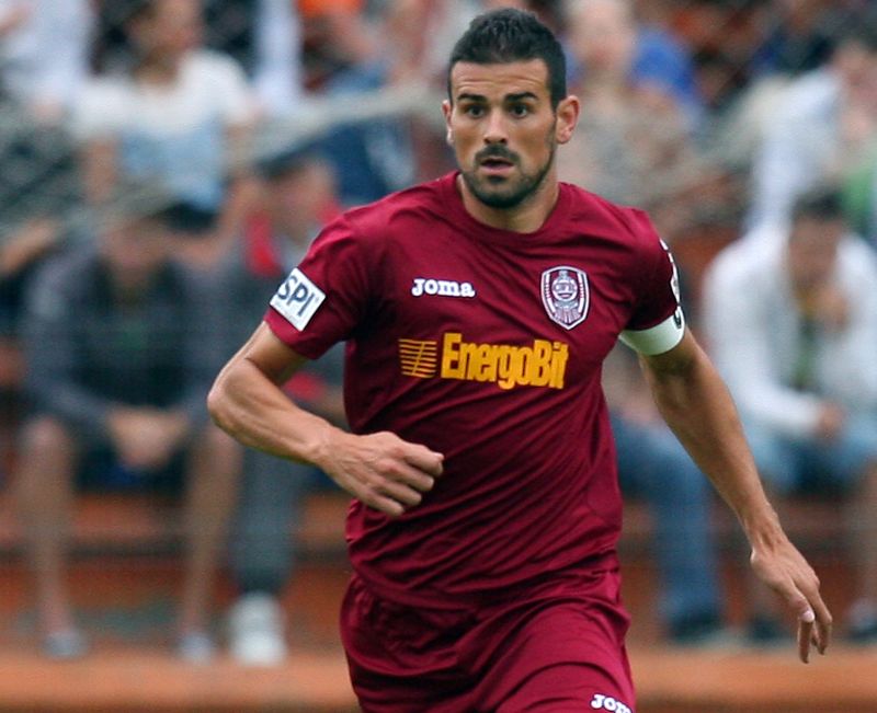 Campionii se plâng gratuit