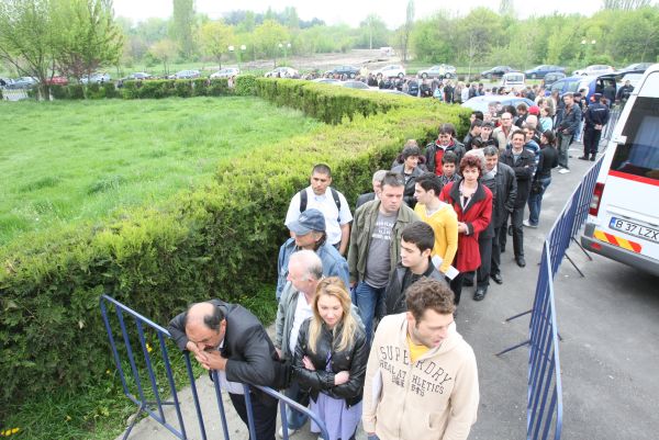 Ce pot face elevii care au picat Bacalaureatul. Pe unii îi aşteaptă şomajul