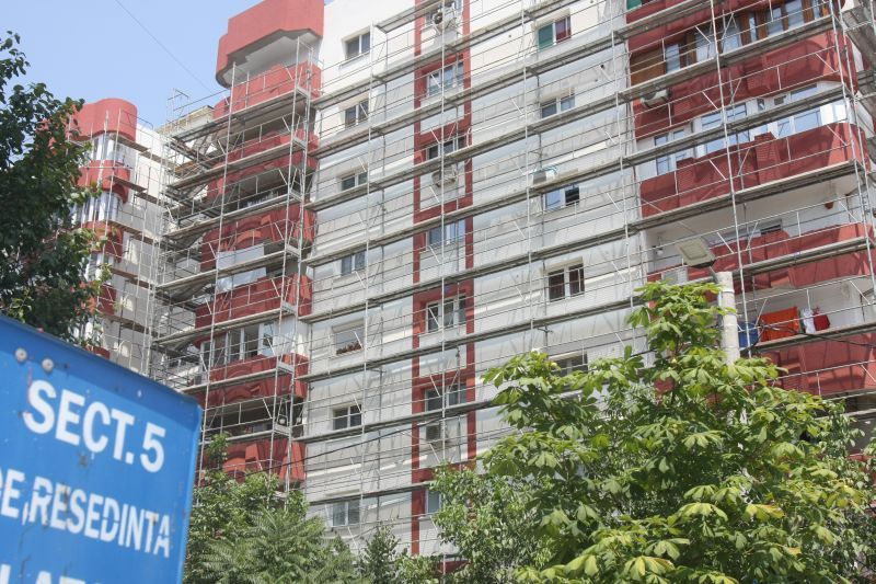 Coşmarul reabilitării termice