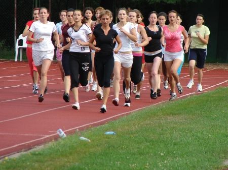 Cu ce soluţie de avarie vine conducerea Academiei de Poliţie pentru candidaţii care pică la probele sportive