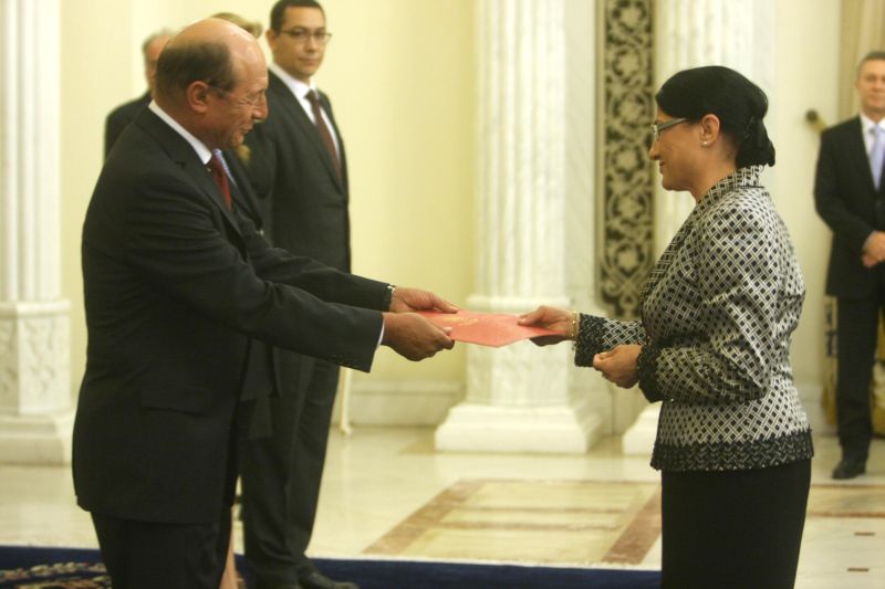 ECATERINA ANDRONESCU: "Succesul de la BAC e al lui Funeriu"