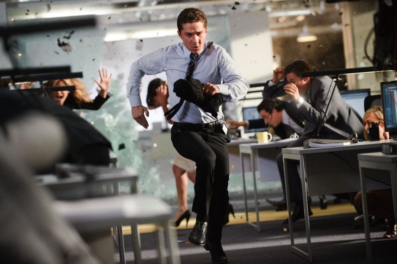 FILMUL EVZ. Transformers: Partea întunecată a Lunii | VIDEO