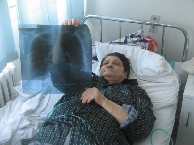 Greşeală medicală halucinantă, dată în vileag de un lănţişor. În acelaşi spital, un om sănătos a mai fost tratat de cancer!
