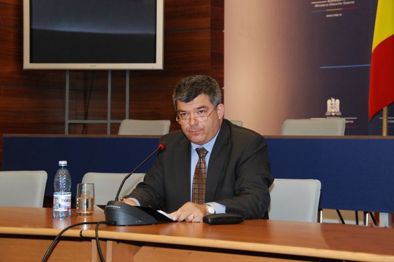 MAE: România se aşteaptă la o evaluare obiectivă, bazată pe fapte, a Comisiei Europene