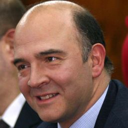 Pierre Moscovici: Un nou Eurogrup, pe 20 iulie, pentru aplicarea mecanismelor anticriză
