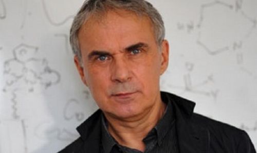 Război cu acuzaţii grave între PSD şi Universitatea din Bucureşti. Andruh: "Nici salariu nu îmi iau din granturile de cercetare"