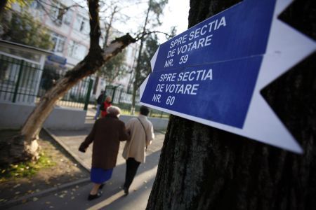 ROMÂNI, NU IEŞIŢI LA VOT! NU LEGITIMAŢI LOVITURA DE STAT