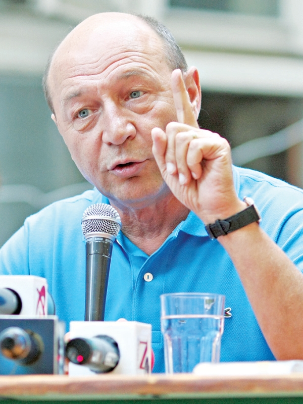 Traian Băsescu: Nu îl voi graţia pe Adrian Năstase