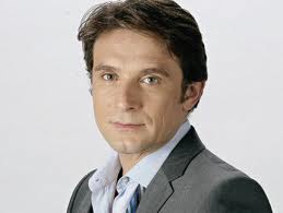 Un actor român a ajuns la spital după ce A FOST CĂLCAT PE PIEPT DE UN CAL