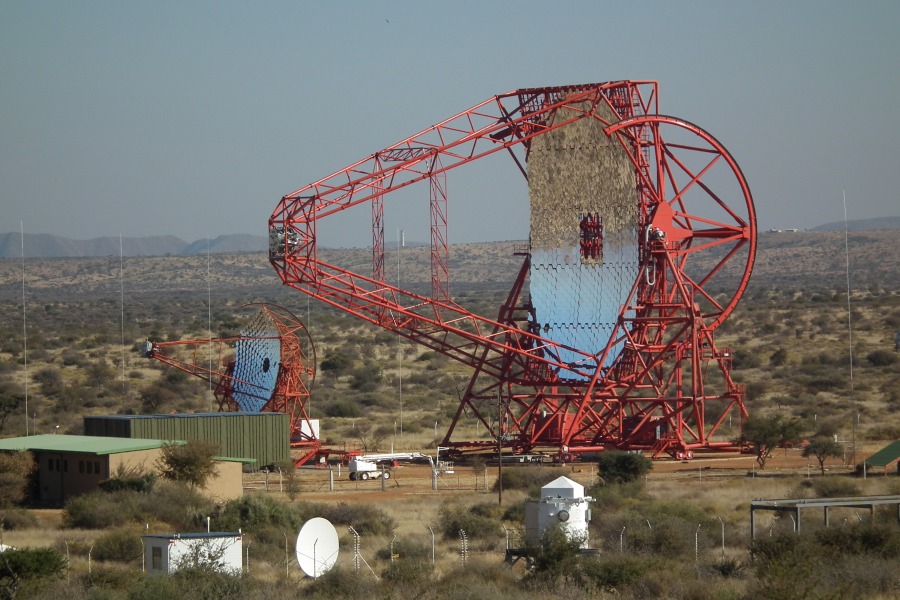 Vezi cum arată CEL MAI MARE TELESCOP DIN LUME şi unde a fost el instalat
