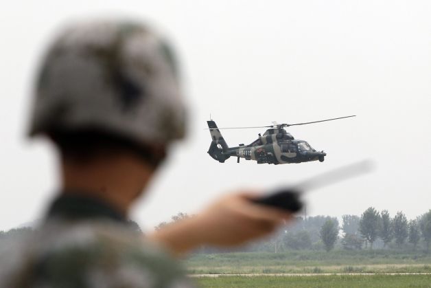 Americanii se joacă de-a războiul cu chinezii