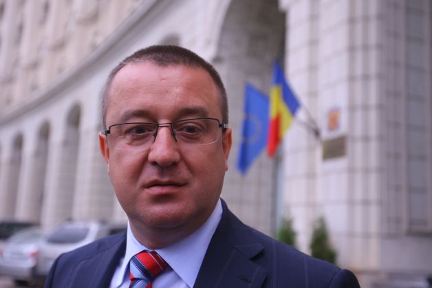 Blejnar: "Mă întreb, cum a dispărut Codruţ?"
