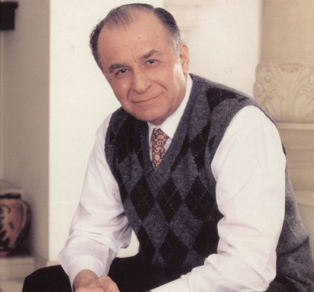 Care este adevărata mamă a preşedintelui României