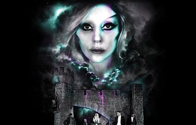 CREŞTINII SE REVOLTĂ: "Afară cu Lady Gaga din România!" TU TE LEPEZI de Lady Gaga?