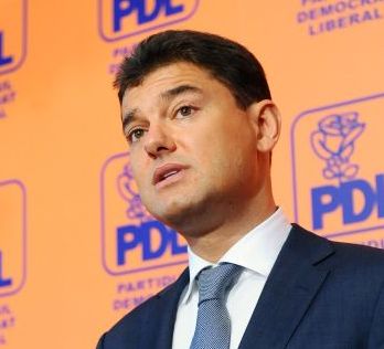 Cristian Boureanu : "Guvernul Ponta a refuzat să trimită CCR ce a trimis la BEC"