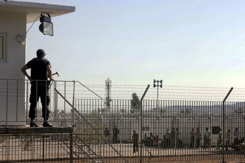 Grecia a declanşat cea mai amplă operaţiune împotriva imigranţilor ilegali