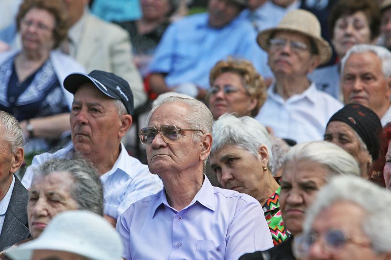 În cât timp va rămâne România fără locuitori şi ce vecini vor dispărea înaintea noastră