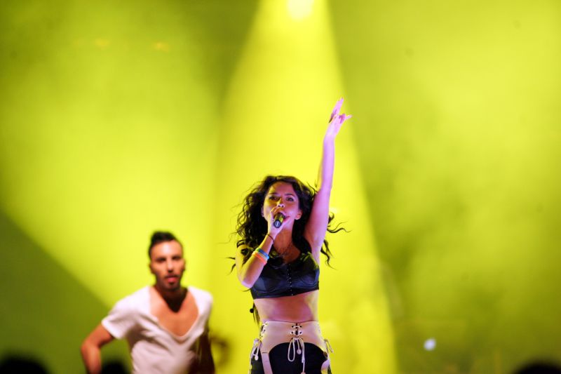 Inna a rămas fără voce la Timişoara | FOTO