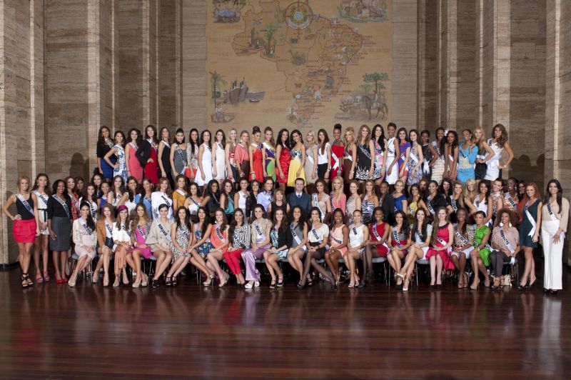 Miss China, Yu Wenxia, a devenit Miss World 2012 în cel mai mare oraş-fantomă din lume!