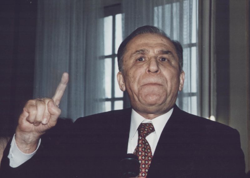 Preşedintele României s-a încăierat cu ziariştii