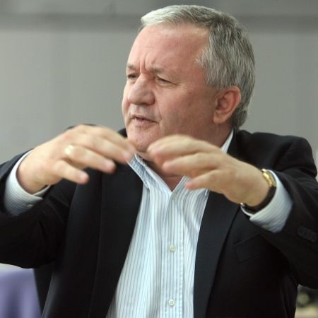 ŞOC: Vasluiul poate pierde meciul cu Steaua din cauza patronului Porumboiu!