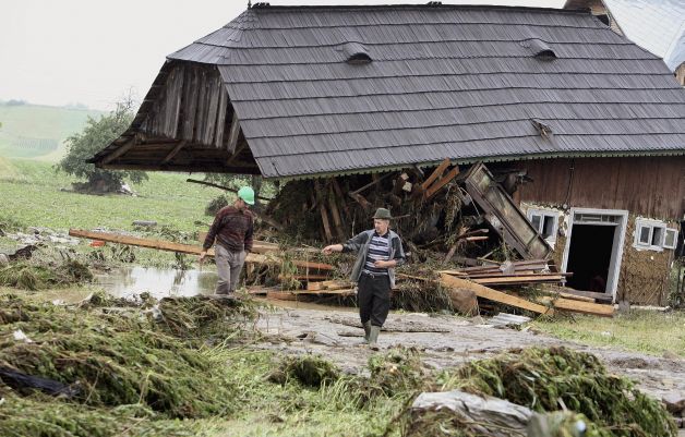 ULTIMA ZI cu asigurări la case mai ieftine. VEZI cât va costa o poliţă de la 1 septembrie