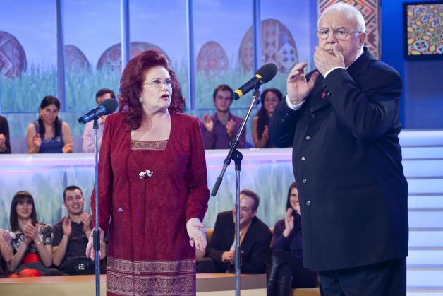 Arşinel urcă pe scenă chiar dacă îşi riscă viaţa