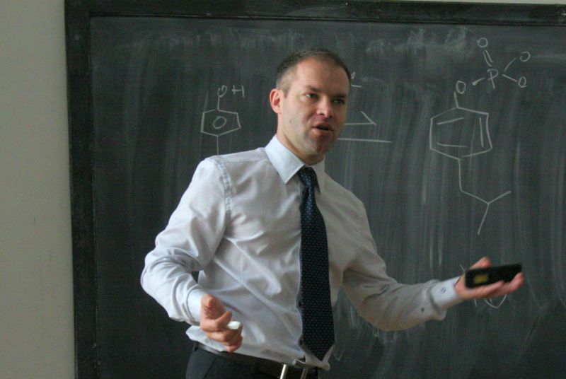 Daniel Funeriu, despre bacalaureatul profesional: "E UN FEL DE BAC CU BULETINUL, pentru a lua voturile celor picaţi"