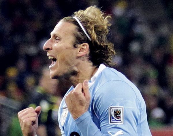 Forlan a marcat după 609 minute pentru International