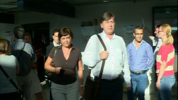 Fostul preşedinte interimar s-a întors în ţară