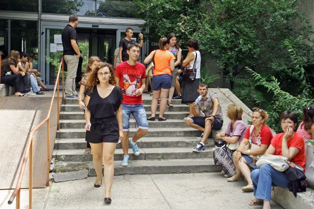 Politehnica Bucureşti prelungeşte perioada înscrierii la masterat. VEZI câte locuri sunt disponibile şi ce acte sunt necesare la înscriere