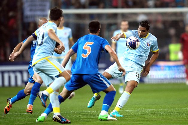 Steliştii sunt bântuiţi de "coşmarul Petrolul"